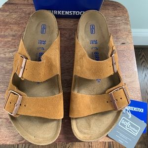 NWT! Birkenstock Arizona in Suede Leather